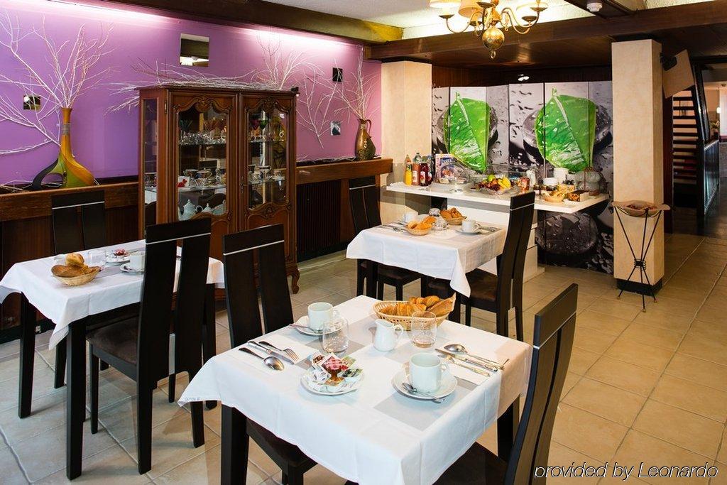 Hotel Le Beffroi Dreux Zewnętrze zdjęcie