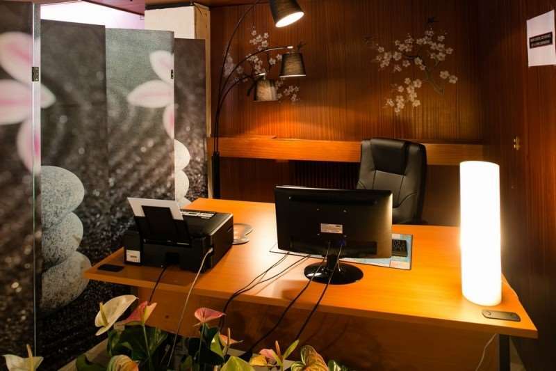 Hotel Le Beffroi Dreux Wnętrze zdjęcie