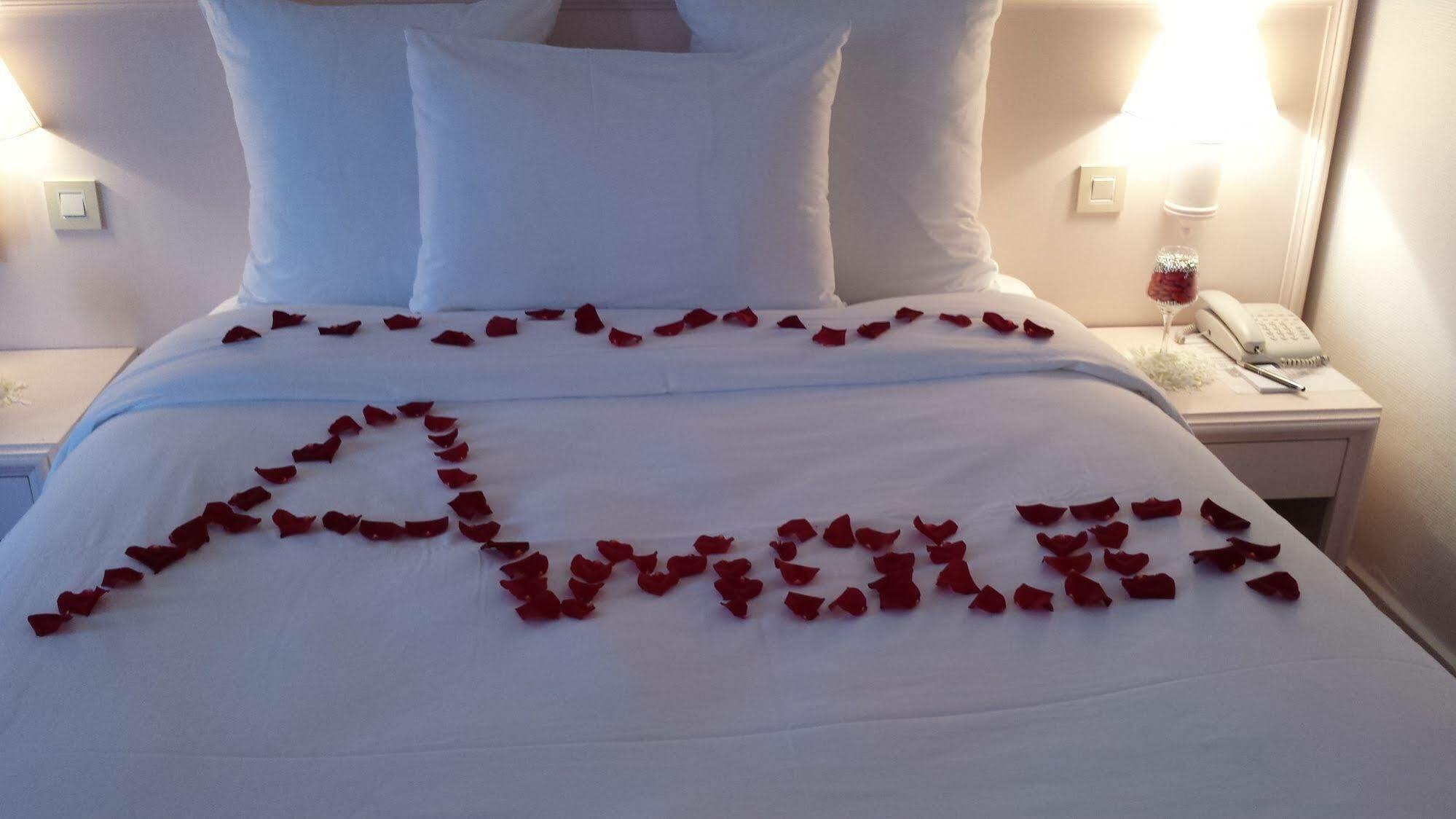 Hotel Le Beffroi Dreux Zewnętrze zdjęcie